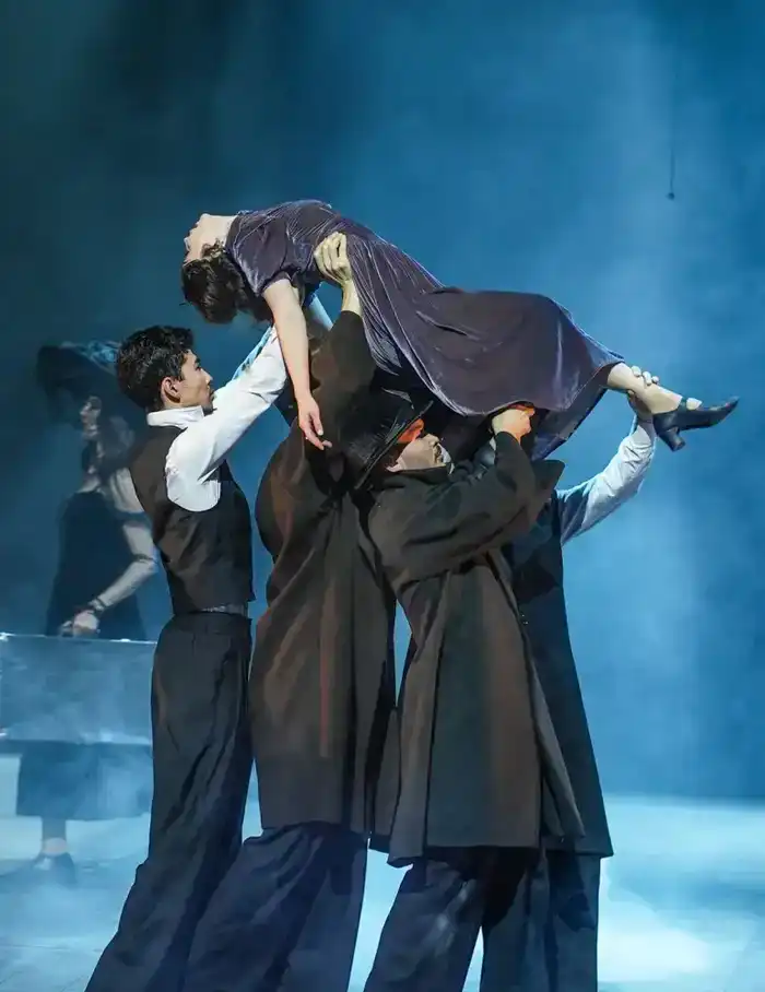 В Астане состоялась премьера хореодрамы «Анна Каренина. Роман парақтары» (2)