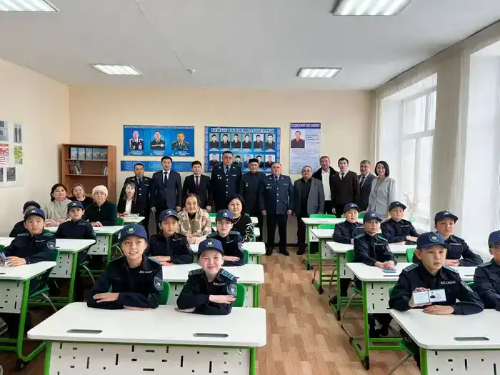 В одной из школ Каркаралинского района открылся класс «Жас сақшы» (3)