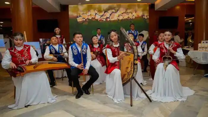В областном центре стартовали Дни культуры Уланского района (9)