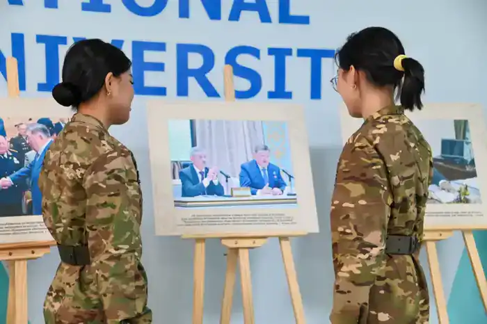 В Астане прошла акция, посвященная 80-летию генерала Мухтара Алтынбаева