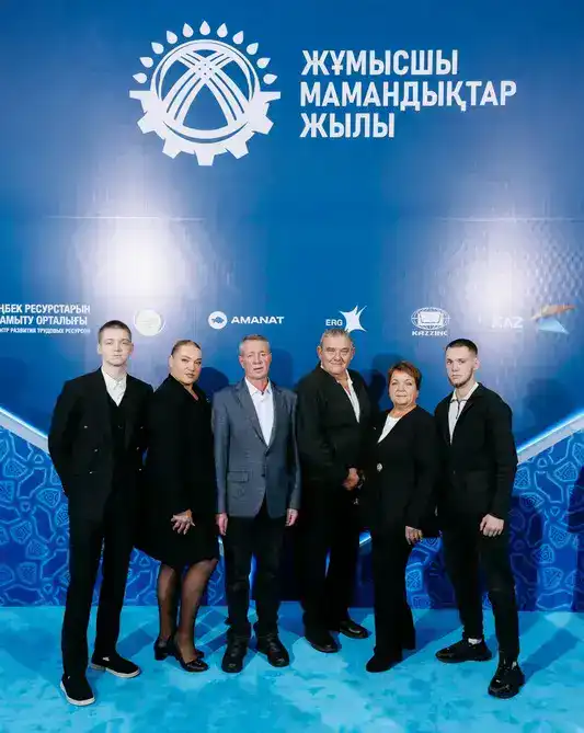 Шахтёрская семья из Карагандинской области признана одной из лучших трудовых династий страны (2)