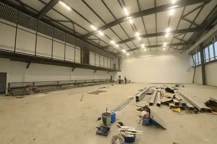 Работы на строительных площадках продолжаются (6)