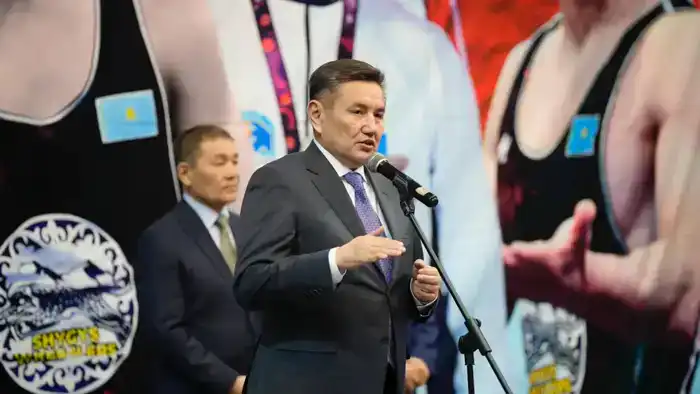 В ВКО стартовал региональный турнир Кубка акима по борьбе (2)