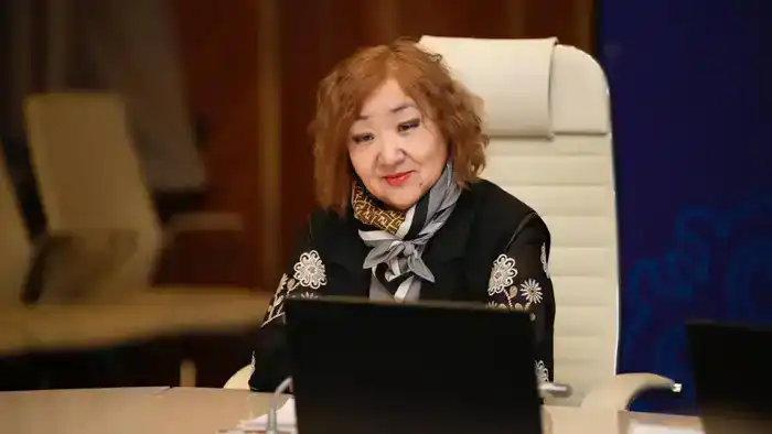 В ВКО состоялось заключительное в этом году заседание областной комиссии по делам женщин (7)