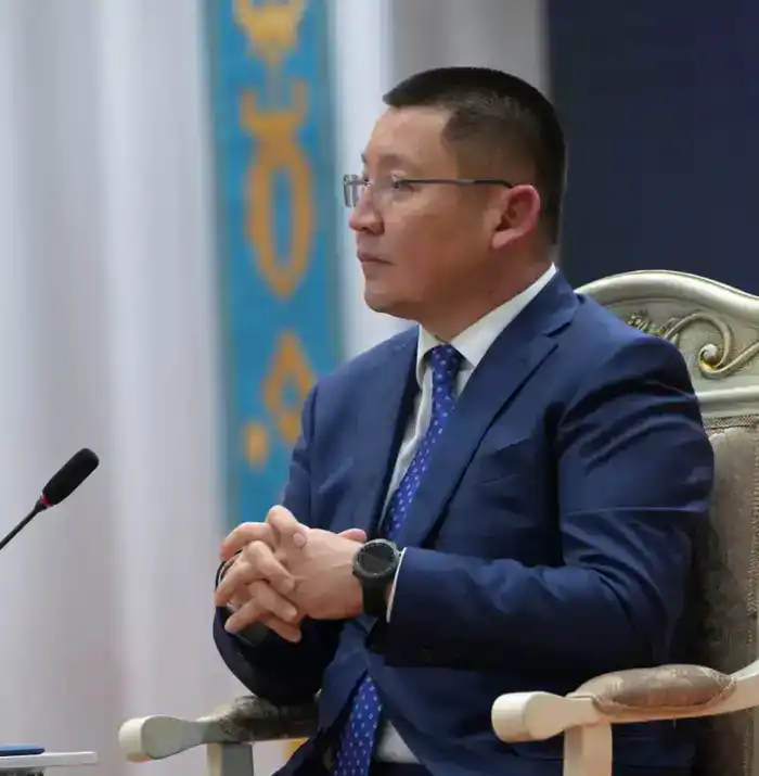 Аким области Асаин Байханов обсудил с жителями Щербактинского района актуальные вопросы и социальные услуги