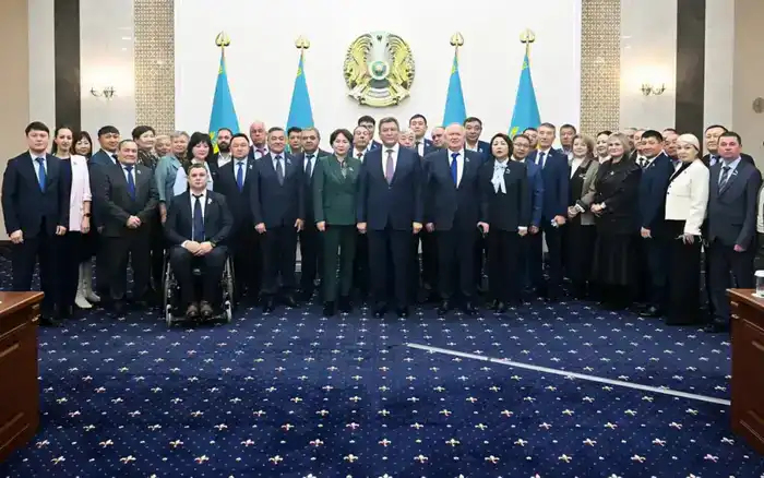 Аким СКО отчитался перед депутатами (4)