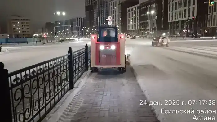 Более миллиона кубометров снега вывезли коммунальщики из Астаны (4)
