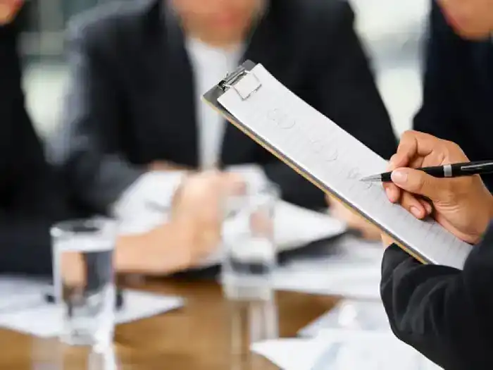 Career Enbek открывает двери в мир знаний: Реестр образовательных программ на страже профессионализма!