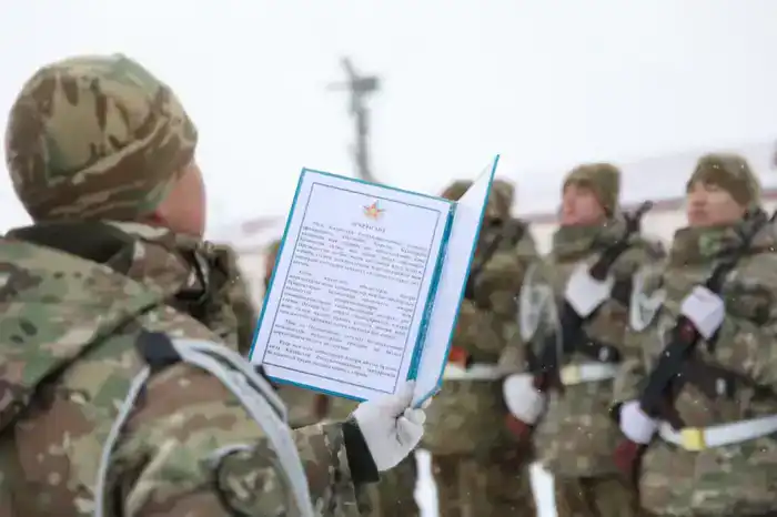 В Акмолинском гарнизоне солдаты войск ПВО дали клятву на верность Родине (7)