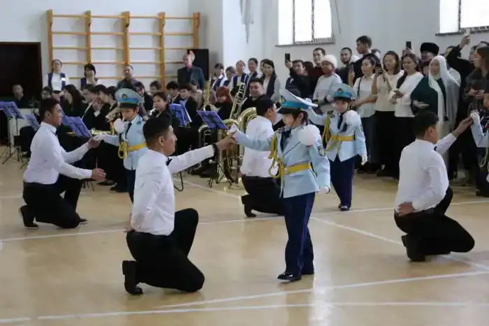 Учимся быть полицейскими: класс «Жас сақшы» в Актобе!