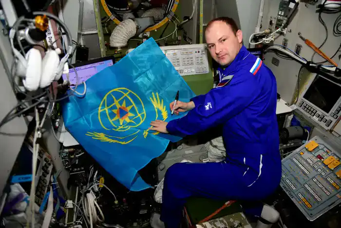 Космонавты Роскосмоса с борта МКС поздравили МЧС Республики Казахстан