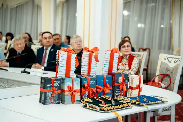 В Астане подведены итоги года Казахстанского Союза писателей (4)