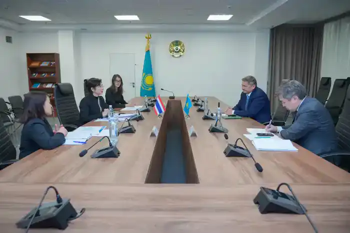 Казахстан укрепляет партнерство с Таиландом в сфере международного образования (4)