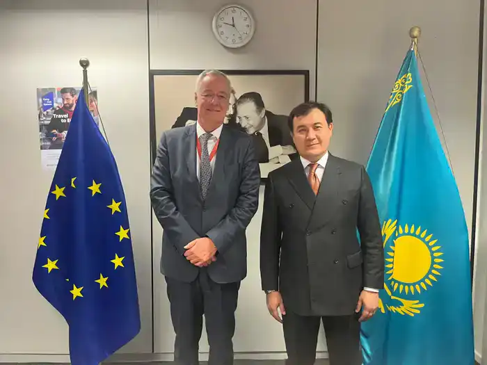 Переговоры Казахстана и ЕС по упрощению визового режима: шаг к усилению мобильности и доверия между сторонами