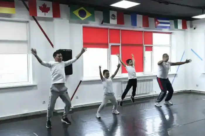 День Независимости: соревнования для отцов и их детей провели в Астане (2)