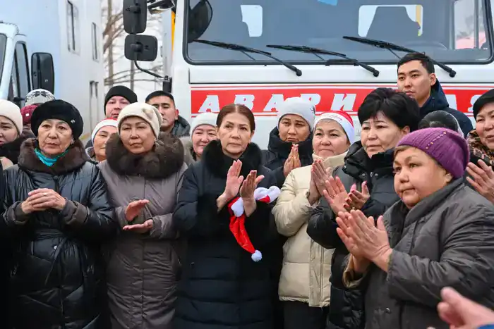 Глава региона встретился с сотрудниками «Қызылорда автобус паркі», «Қызылорда су жүйесі» (3)