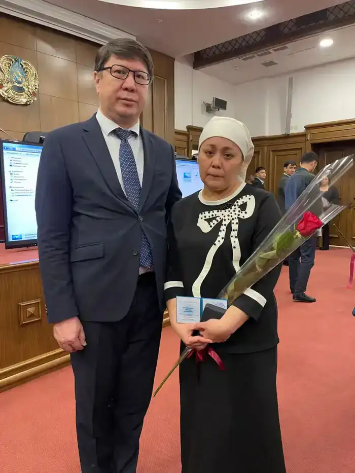 В Алматы почтили память фельдшеров скорой помощи