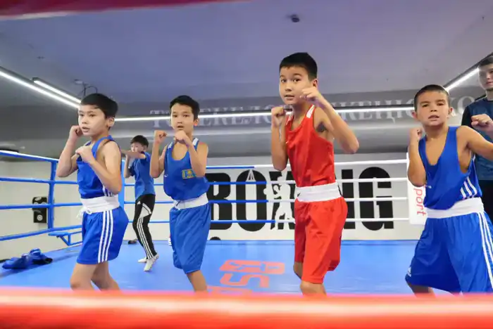 Ералы Тогжанов продолжил знакомство с новыми объектами (7)