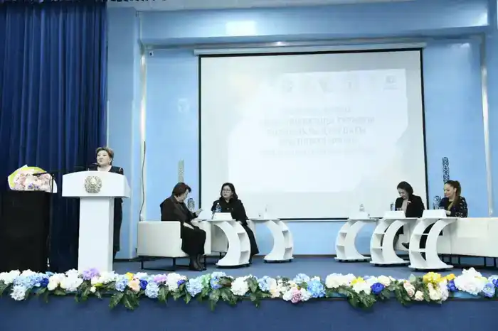 В Астане прошел городской форум о волонтерстве с участием школьных лидеров и общественных организаций