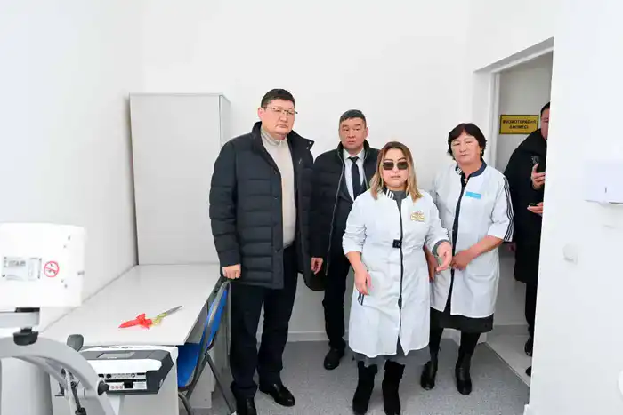 Аким области посетил село Ер-Кабанбай Урджарского района (3)