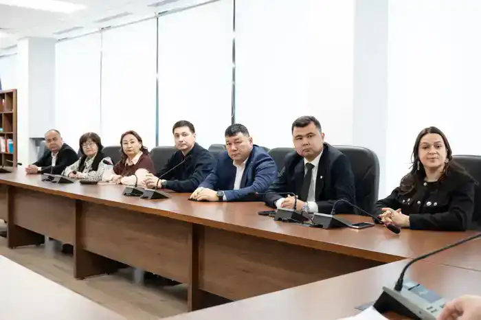 Обсуждение механизмов взаимодействия государства и гражданского сектора на встрече в Астане Шымкенте