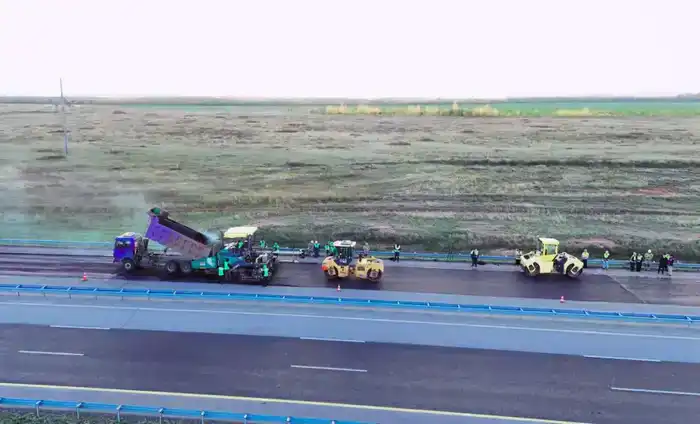 Внедрение технологий Superpave и SRDS в Казахстане: новые стандарты качества дорог и цифровизация отрасли в 2025 году