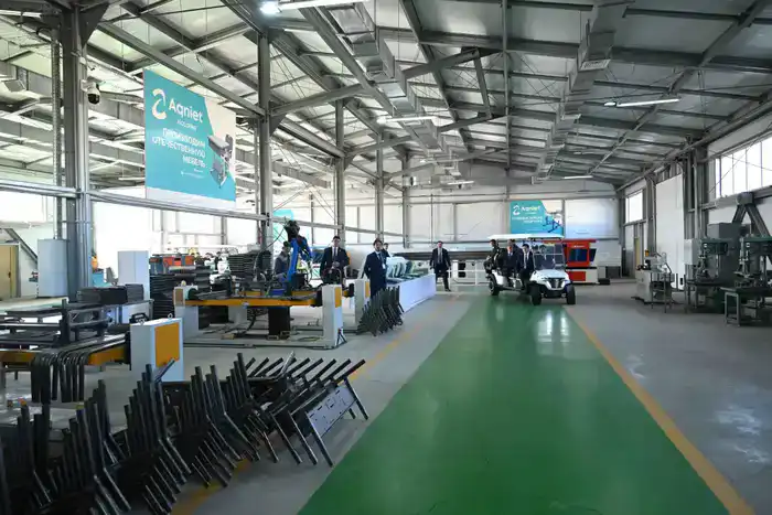 ТУРКЕСТАНСКАЯ ОБЛАСТЬ ПРЕВЫСИЛА ОБЪЕМ ОБЩЕГО ПРОДУКТА В 4 ТРЛН ТЕНГЕ И ВОШЛА В ЧИСЛО ЛИДЕРОВ РЕСПУБЛИКИ (3)