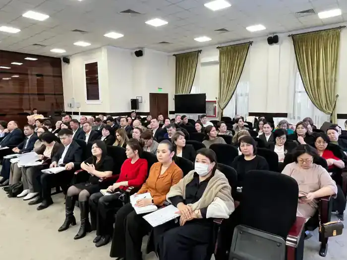 В ШЫМКЕНТЕ ОПРЕДЕЛЕНЫ ЛУЧШИЕ ПОЛИКЛИНИКИ 2025 ГОДА (5)