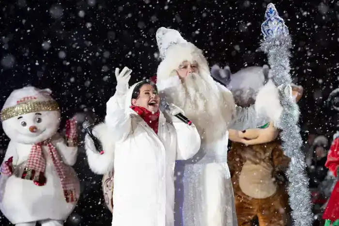 В Алматы 18 декабря зажгут огни новогодних ёлок на площади Абая