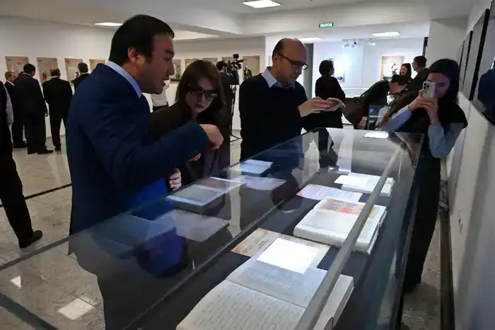 Персидские рукописи о Казахском ханстве впервые представлены в Казахстане (7)