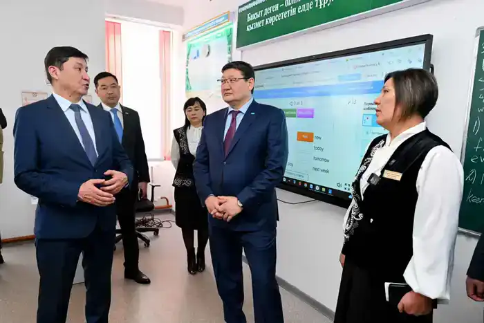 Актуальные проблемы села Тарбагатай будут решаться поэтапно (8)