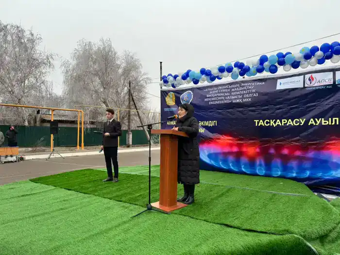 В отдалённом селе Таскарасу Уйгурского района запущен газопровод (3)