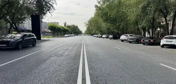 В Алматы завершен средний ремонт улиц во всех районах города (2)
