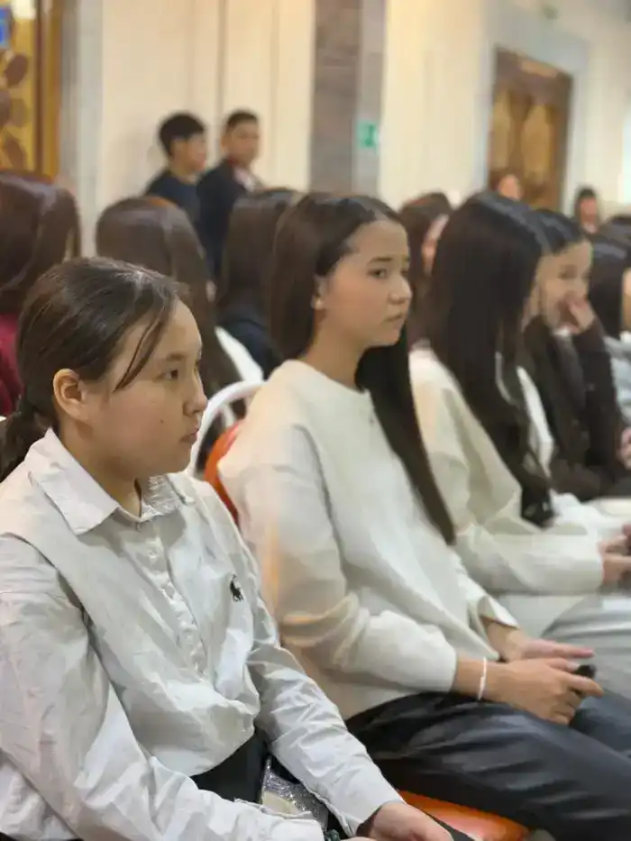 В ВКО в диалоге с молодежью подвели экологические итоги года (6)