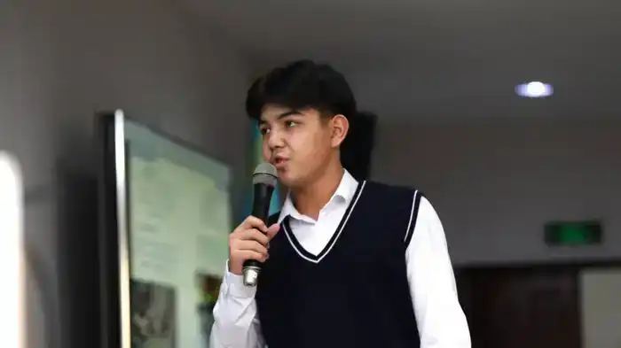 ГОД РАБОЧИХ ПРОФЕССИЙ: В УНИВЕРСИТЕТЕ АХМЕТА ЯСАВИ ПРОШЛА ИННОВАЦИОННАЯ НАУЧНО-ТЕХНОЛОГИЧЕСКАЯ СЕССИЯ (5)