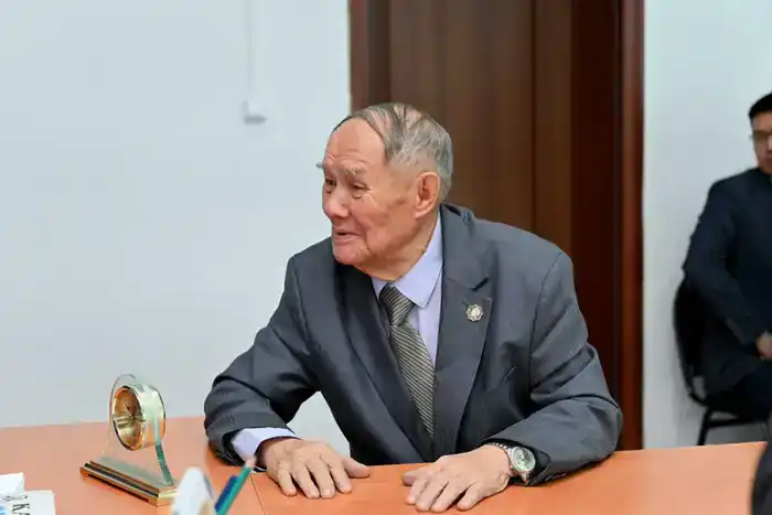 Аким области провел встречу с жителями Жаңасемей для обсуждения инфраструктурных и культурных вопросов