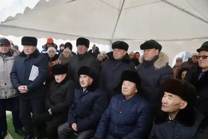 Отдаленное село Тастубек обеспечено чистой водой (3)