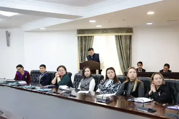 В рамках реализации программы правового всеобуча для сотрудников Аппарата Высшего Судебного Совета проведены очередные обучающие семинары, посвящённые актуальным вопросам деятельности судебной системы и сервисного взаимодействия с гражданами (4)