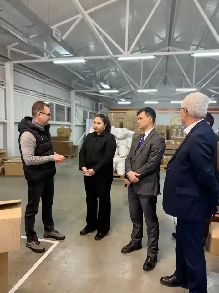 Посещение вице-министра Жаннат Дубировой QR System: шаг к укреплению локализации радиоэлектронной промышленности Казахстана