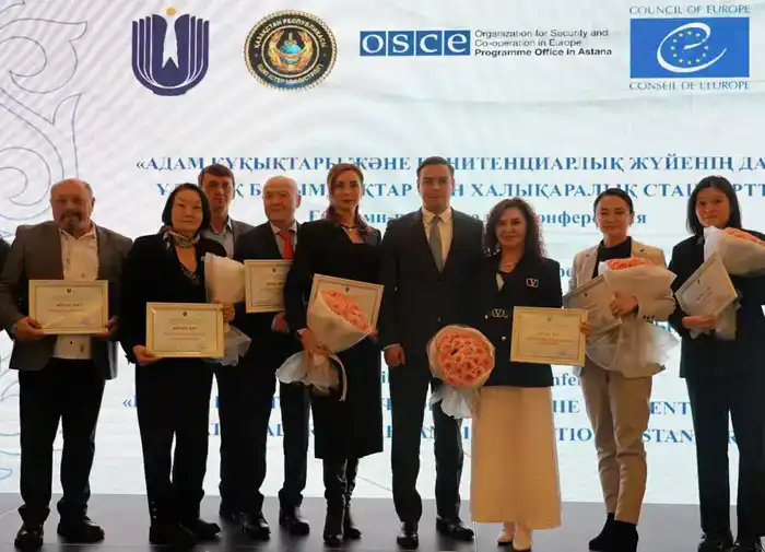 Омбудсмен отметил вклад экспертов в дело обеспечения прав человека (6)