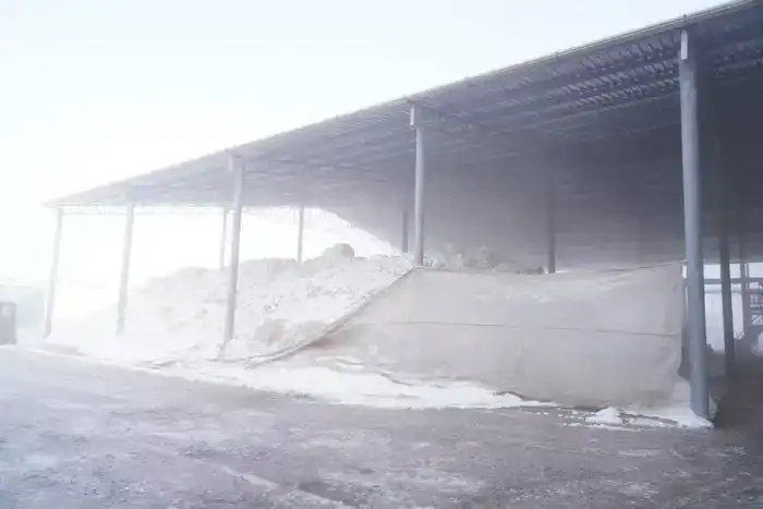 Аким Туркестанской области Нуралхан Кушеров подчеркивает важность хлопкового кластера для экономики региона во время визита в Мактаарал