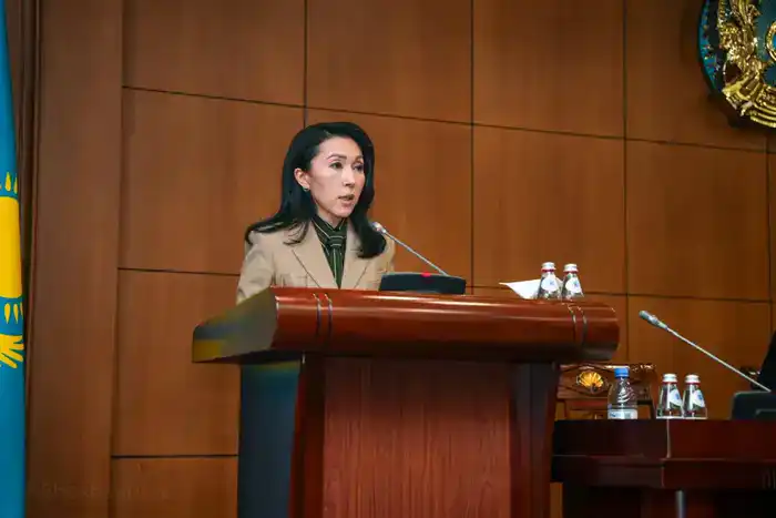 Под председательством Министра юстиции Республики Казахстан Ерлана Сарсембаева состоялось расширенное заседание коллегии Министерства юстиции (5)