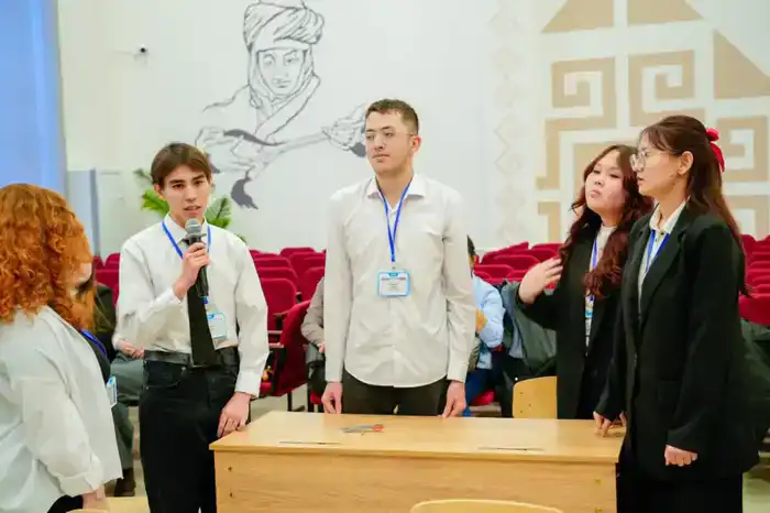 «Закон и порядок»: интеллектуальную игру «Что? Где? Когда?» провели среди столичных студентов (7)