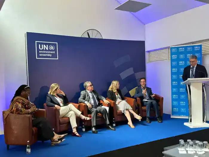 Сайд-ивент на полях 7-ой сессии Ассамблеи ООН по окружающей среде (2)