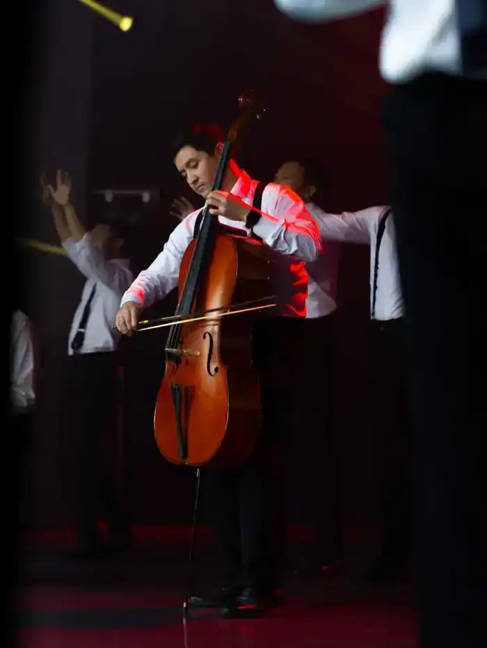 В ВКО прошёл итоговый гала-концерт творческих коллективов городов и районов региона (7)