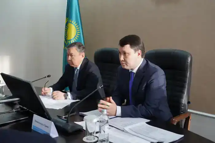 Ермек Кенжеханұлы провел встречу с населением Акмолинской области (4)