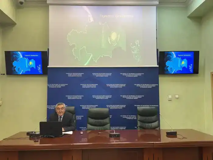 Лекция в Агентстве: обсуждение исторического значения Дня Независимости и развитие казахского языка