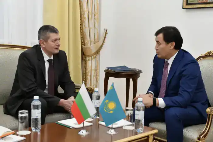 Посол Болгарии обсудил развитие казахско-болгарского партнёрства