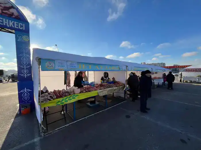 Ярмарка в Караганде: доступность мяса и овощей способствует снижению цен на продукты