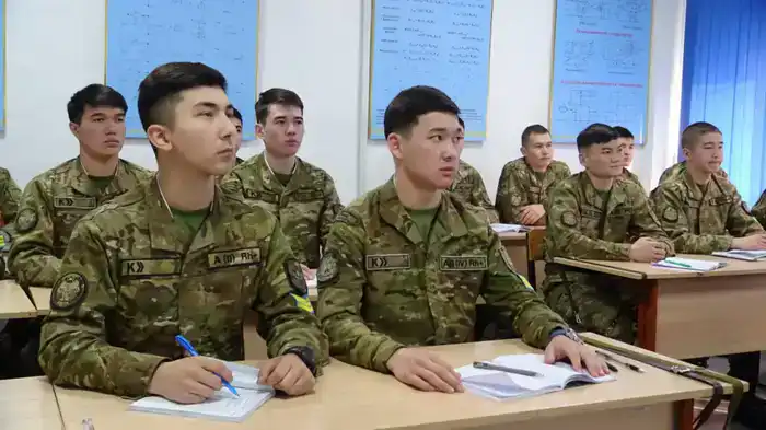 Преподаватель военного вуза Минобороны признан лучшим инженером Казахстана (4)